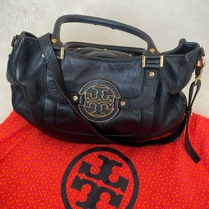 Tory Burch Shoulder Bag.(Amanda Bag)